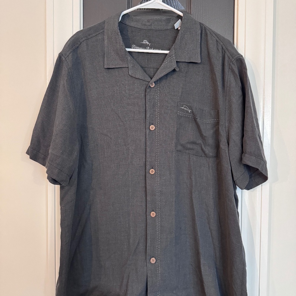 Tommy Bahama Charcoal Tshirt